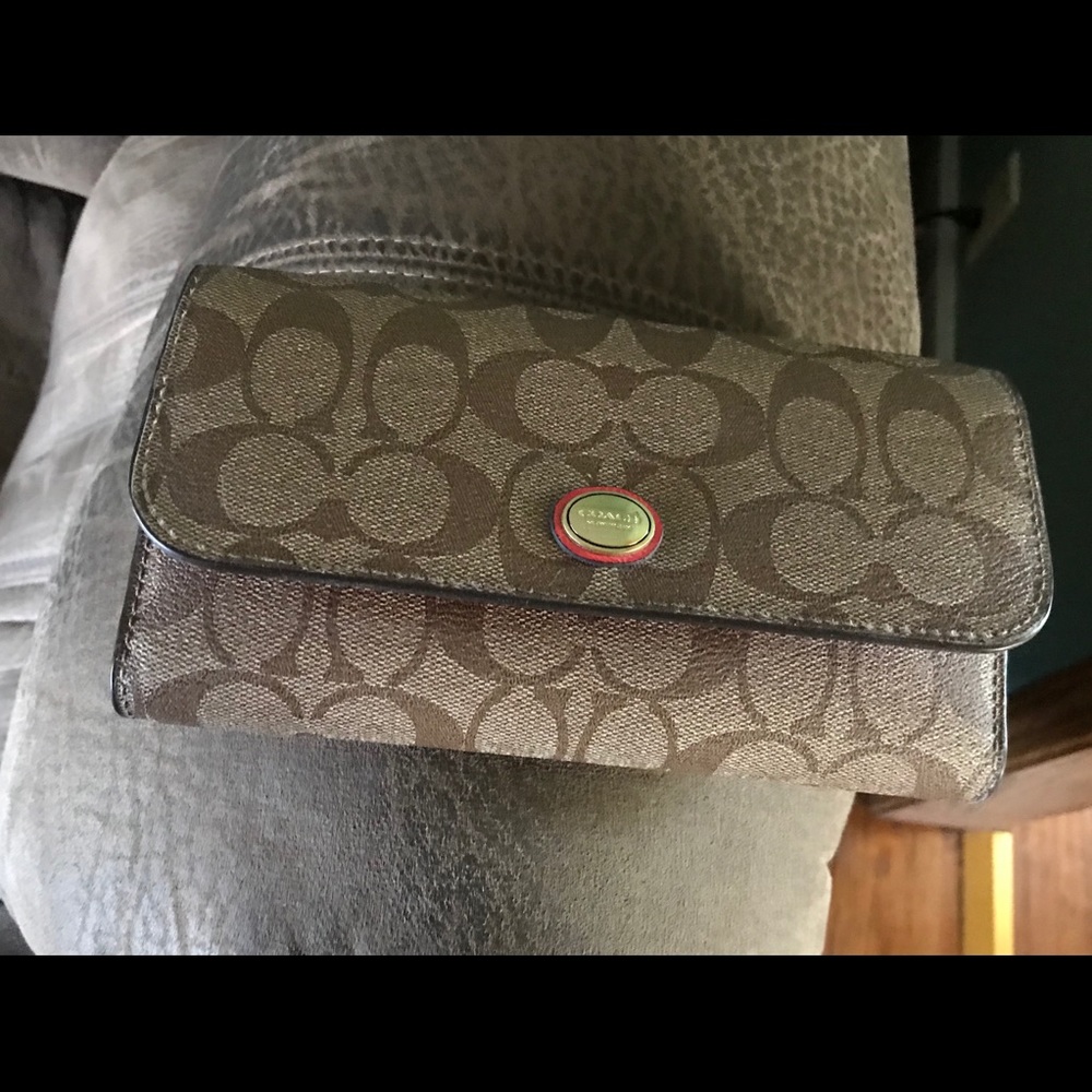 Coach Wallet - Excellent Condition